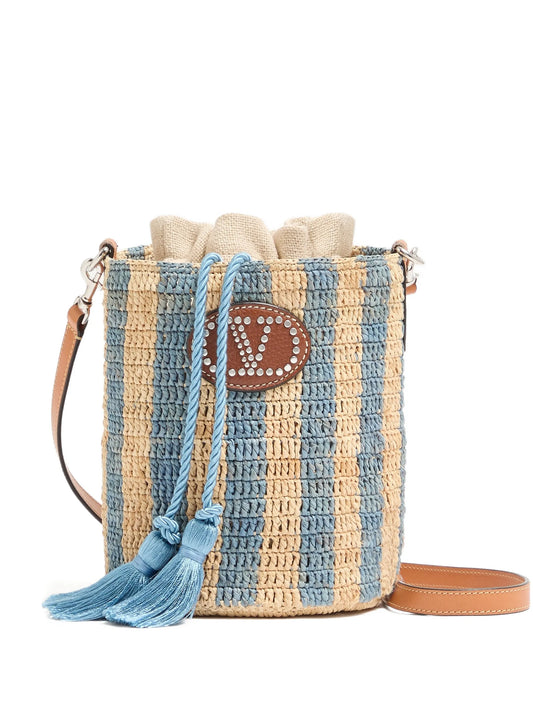 small bucket bag in striped raffia