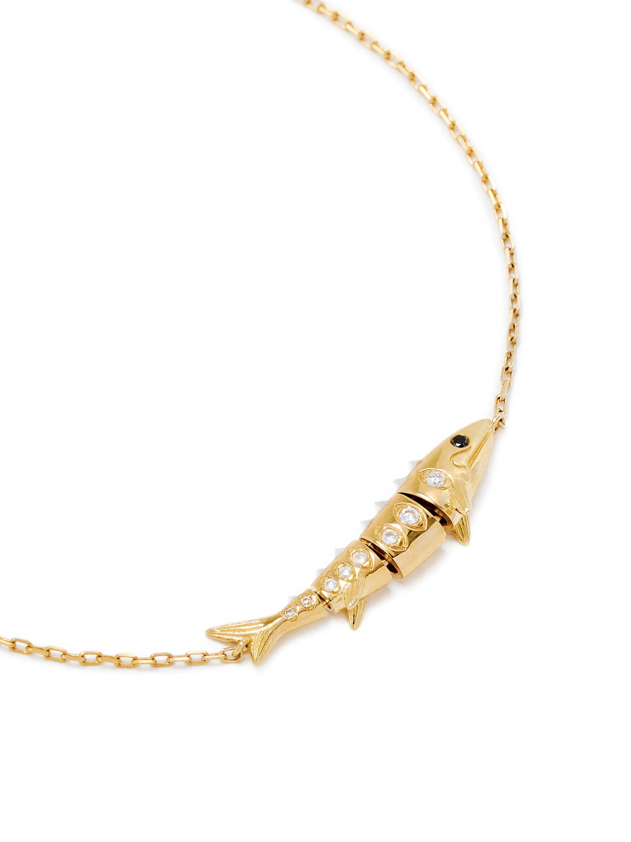 Fish diamond 9K yellow gold chain bracelet
