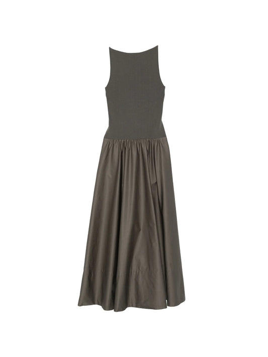backless circle-hem dress