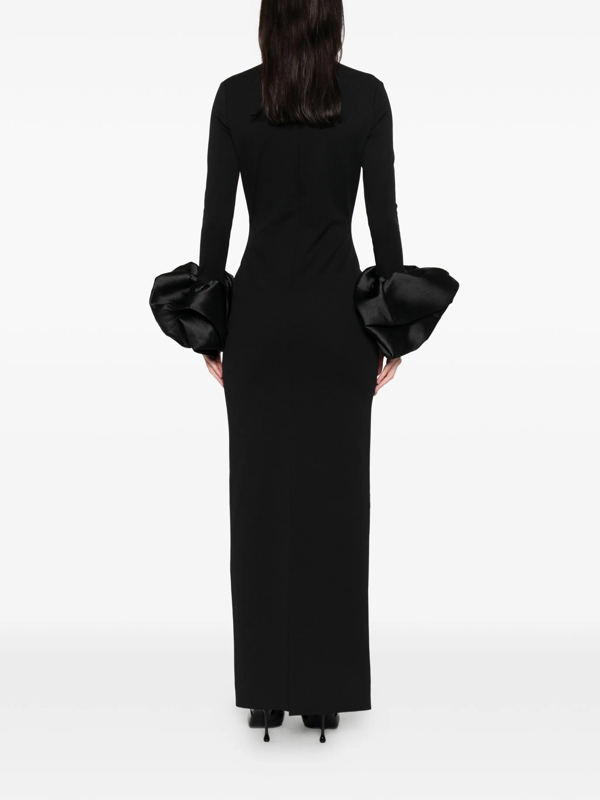 V-neck ruffled dress