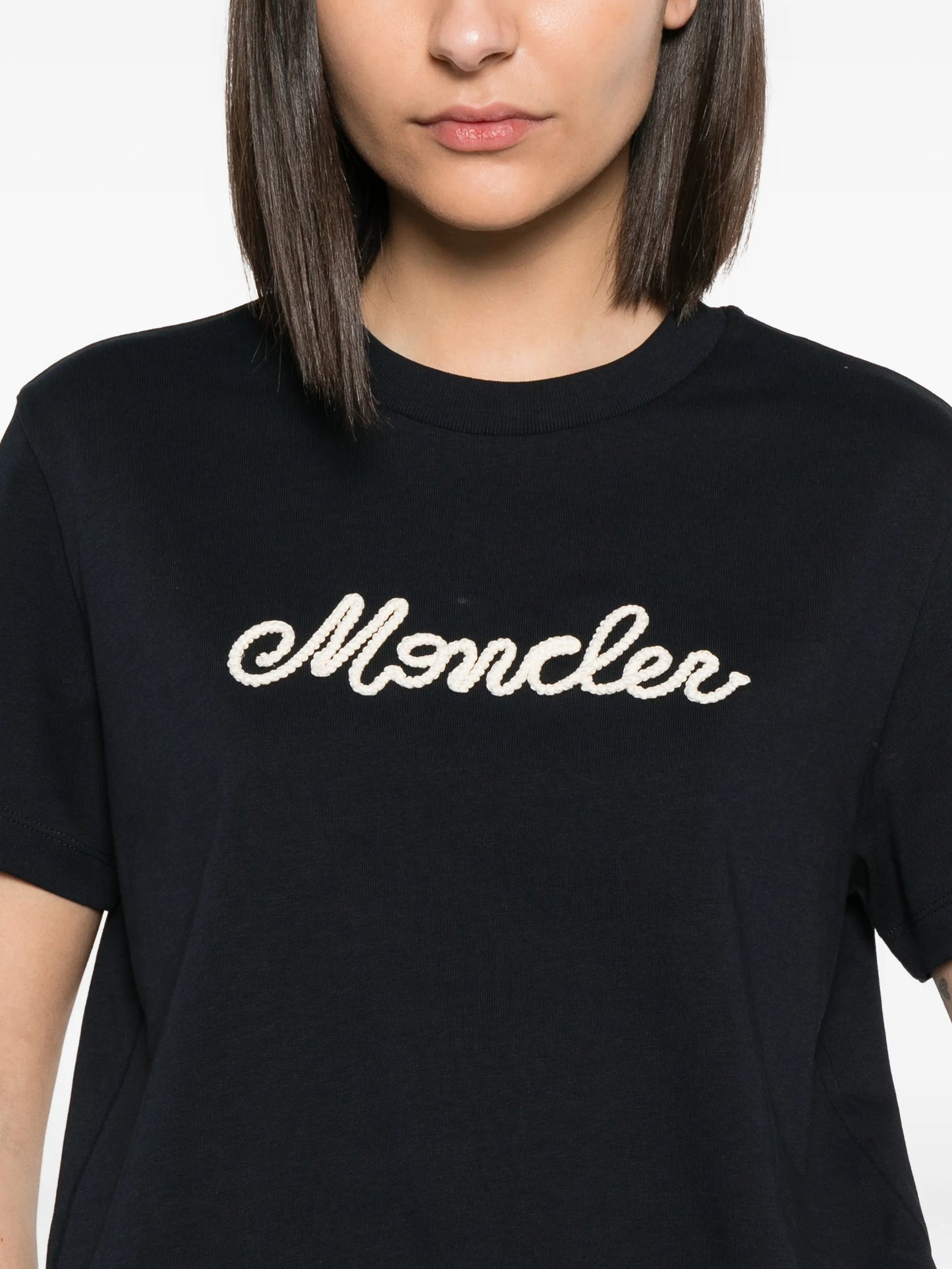 logo-embroidered T-shirt