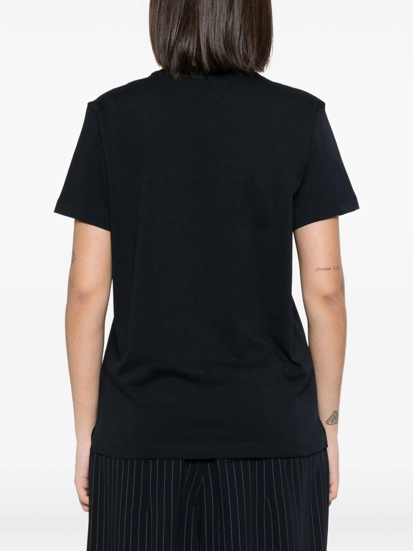 logo-embroidered T-shirt
