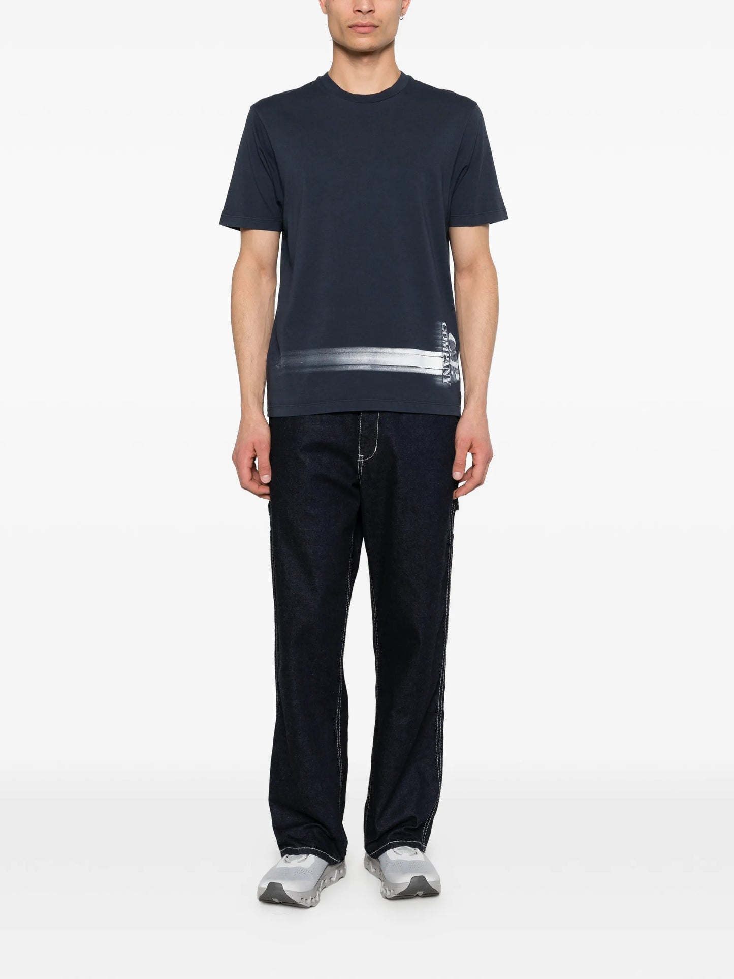 short-sleeve graphic-print T-shirt