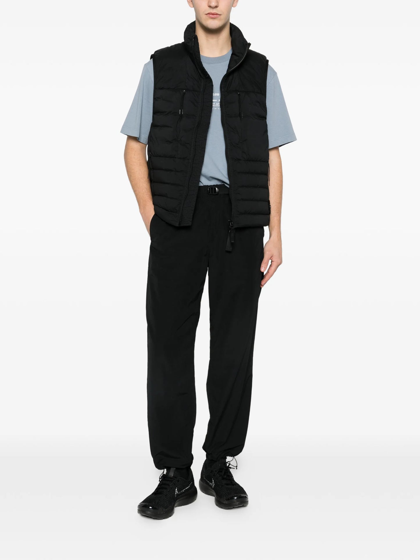 zip-up gilet