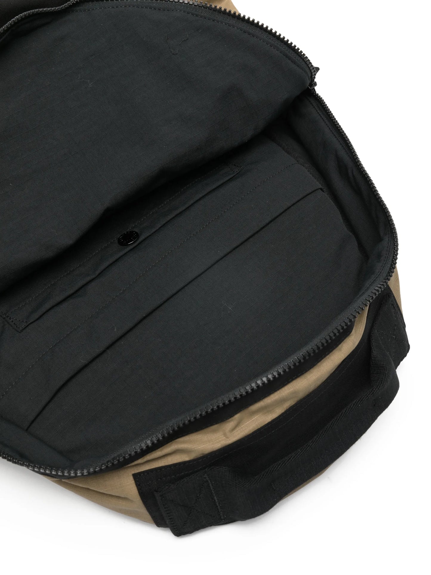 logo-patch backpack