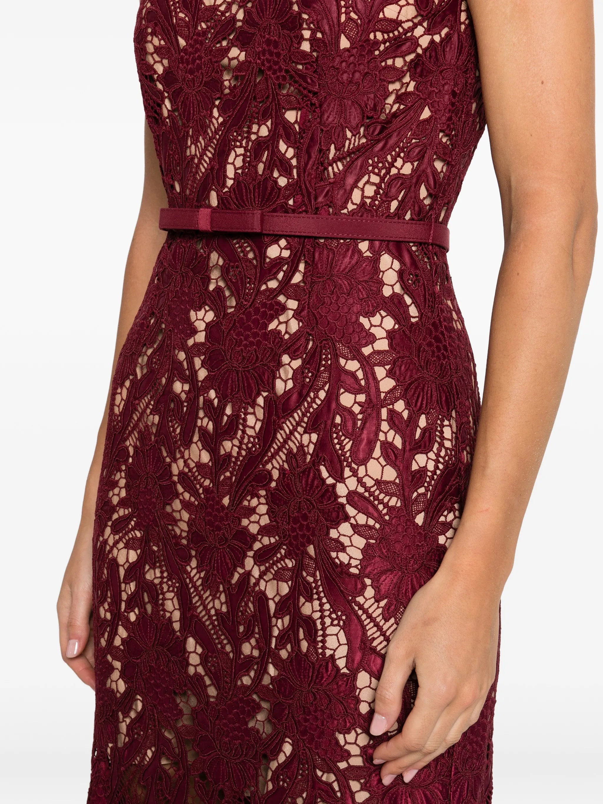 sleeveless midi dress