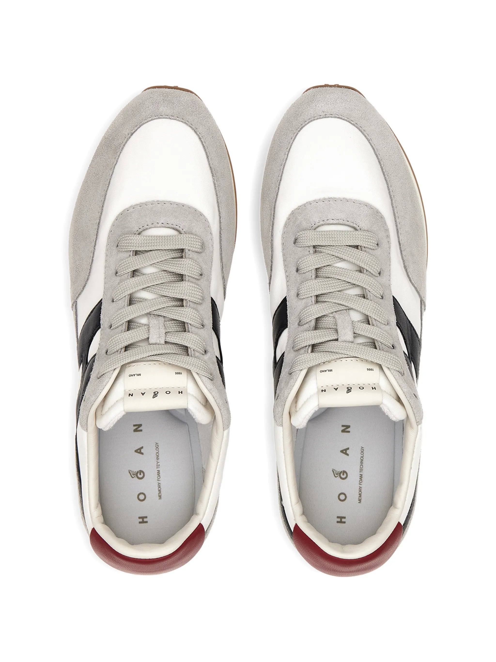 H699 sneakers