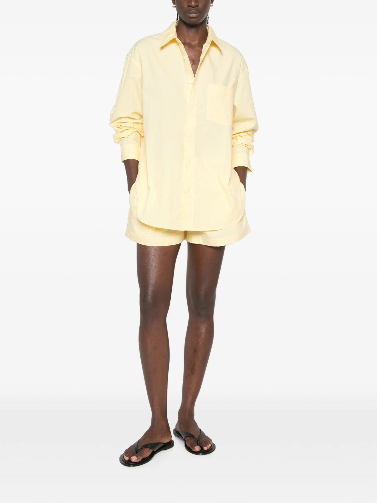 drawstring-waist shorts