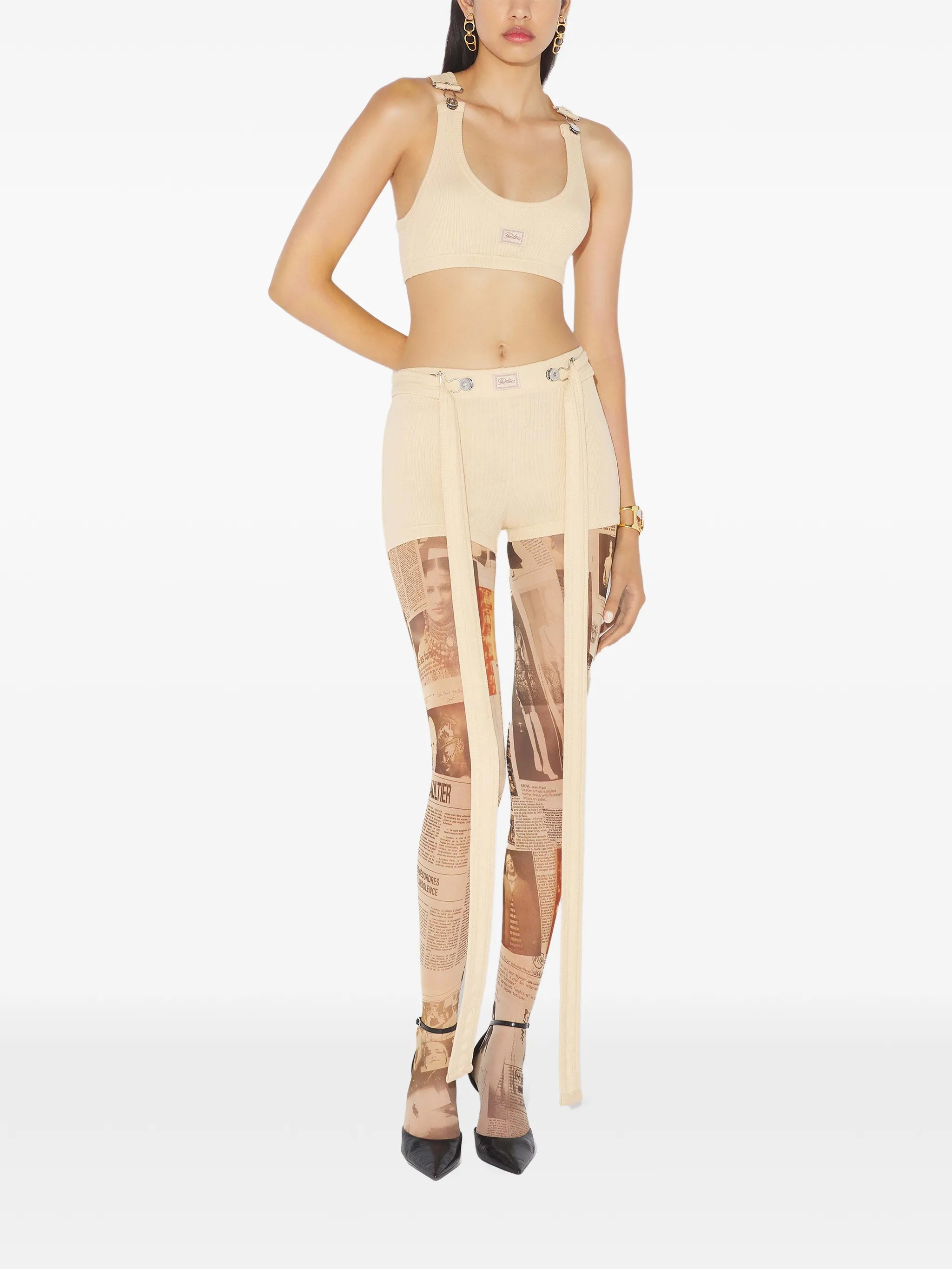 ribbed buckled top