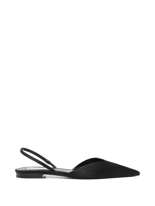 Angle Halter pumps