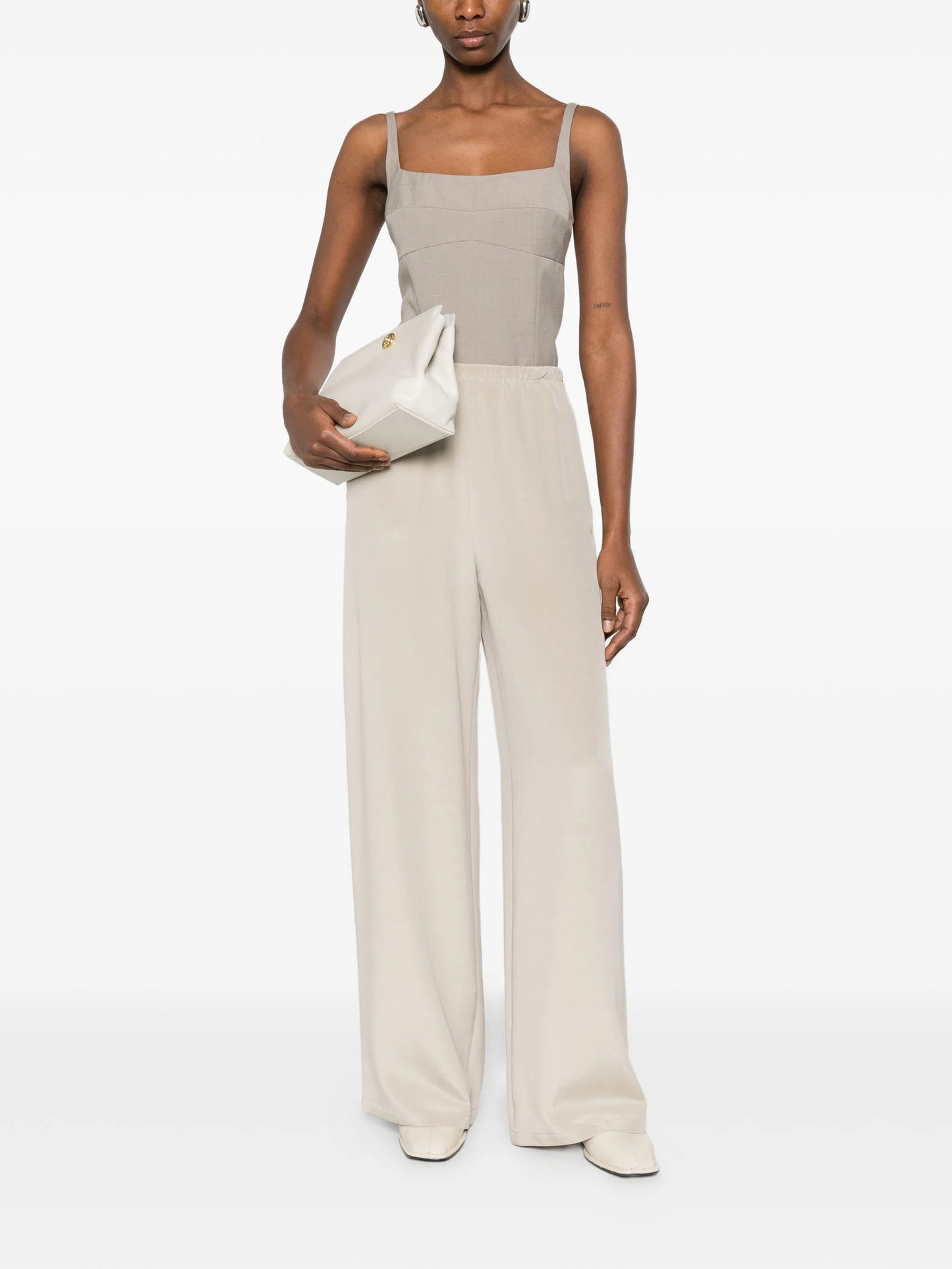 elastic-waistband trousers