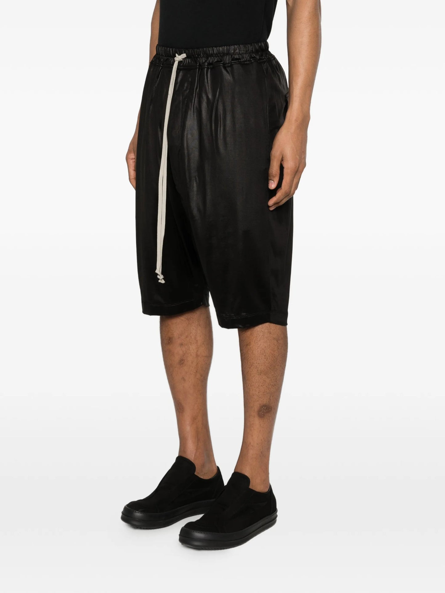 drawstring pods shorts