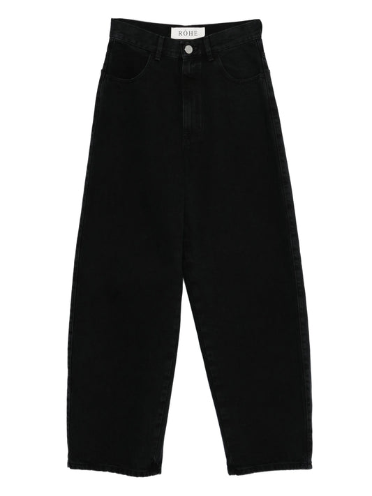 high-waisted jeans