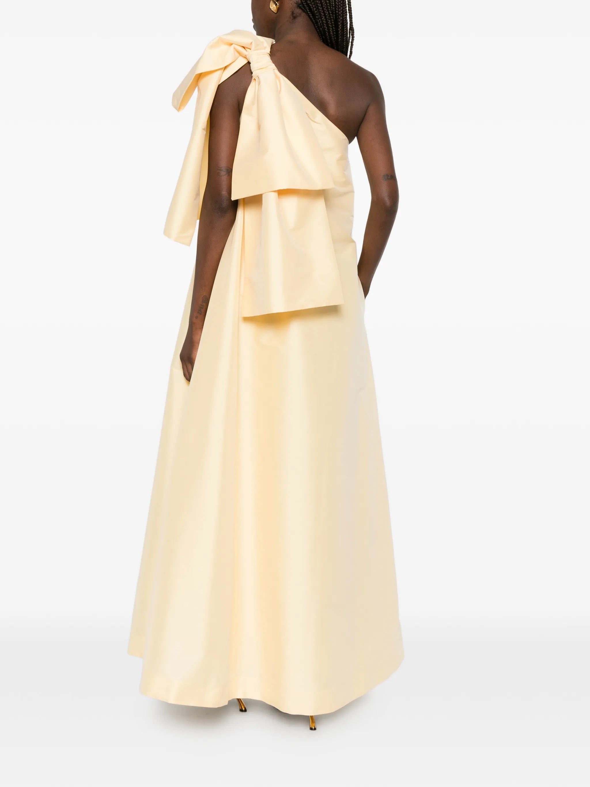 Winnette one-shoulder bow maxi dress
