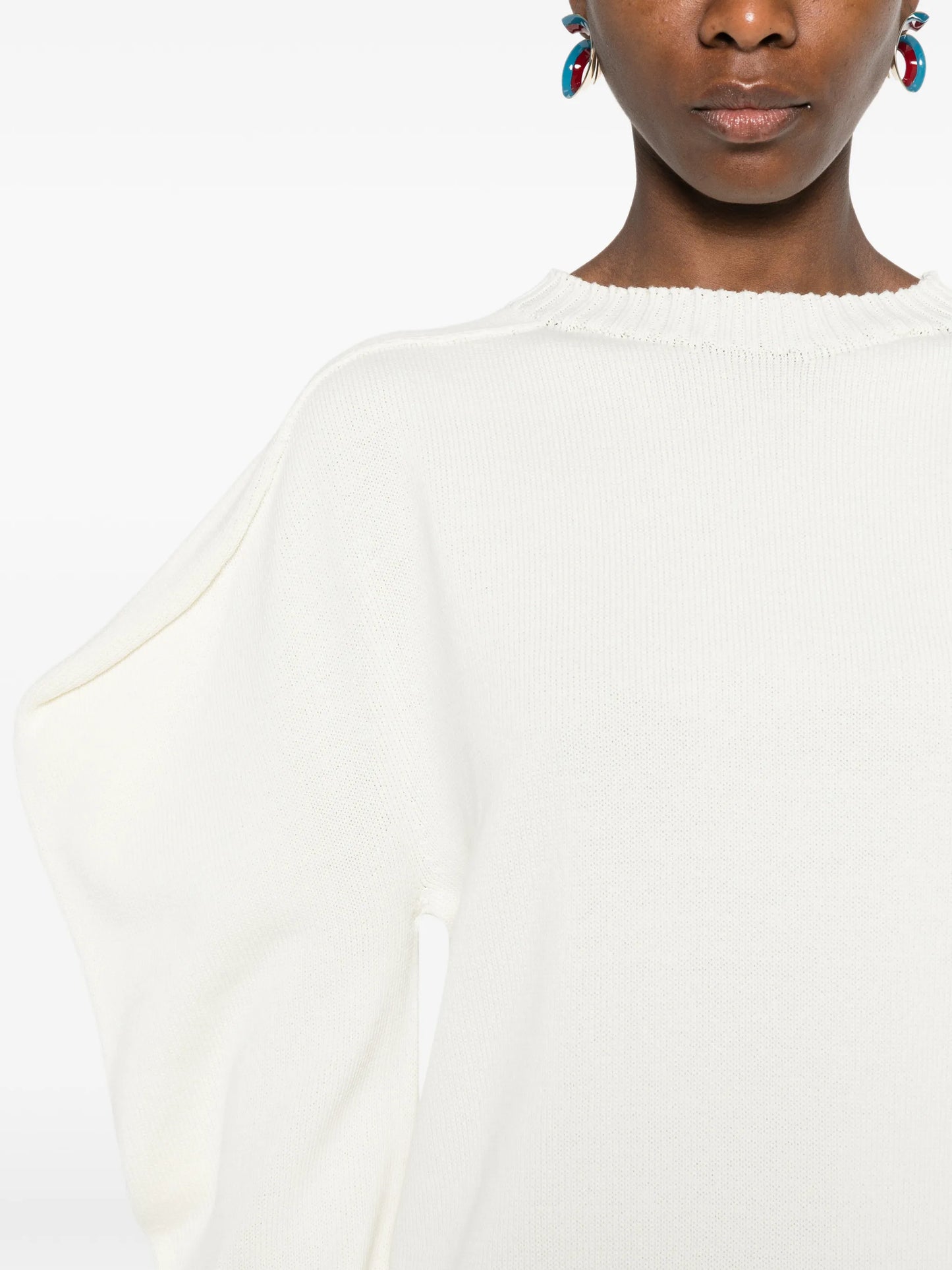 puffed-sleeve sweater