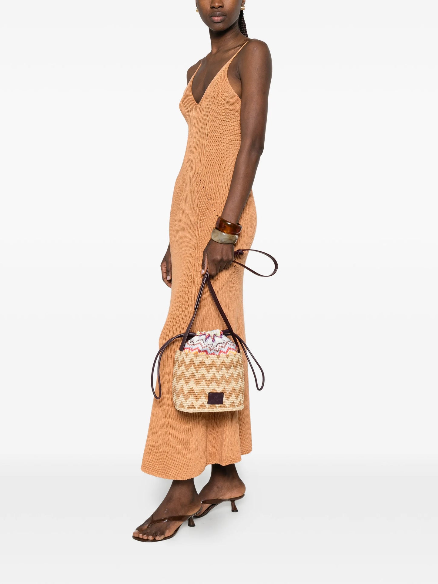 small zig-zag bucket bag
