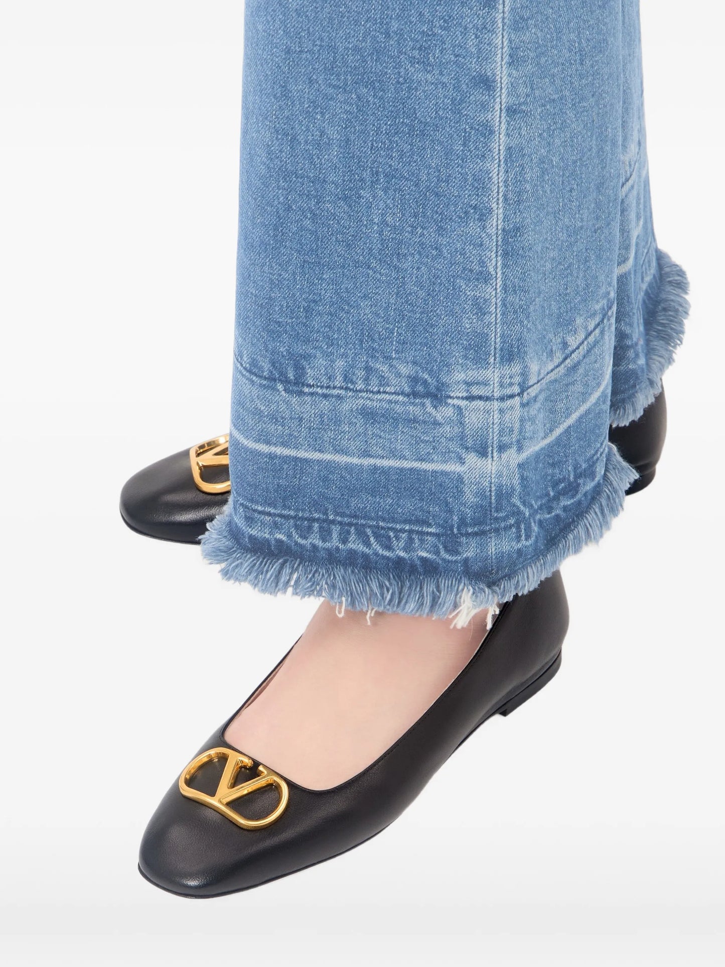 VLogo Signature ballerinas in nappa leather