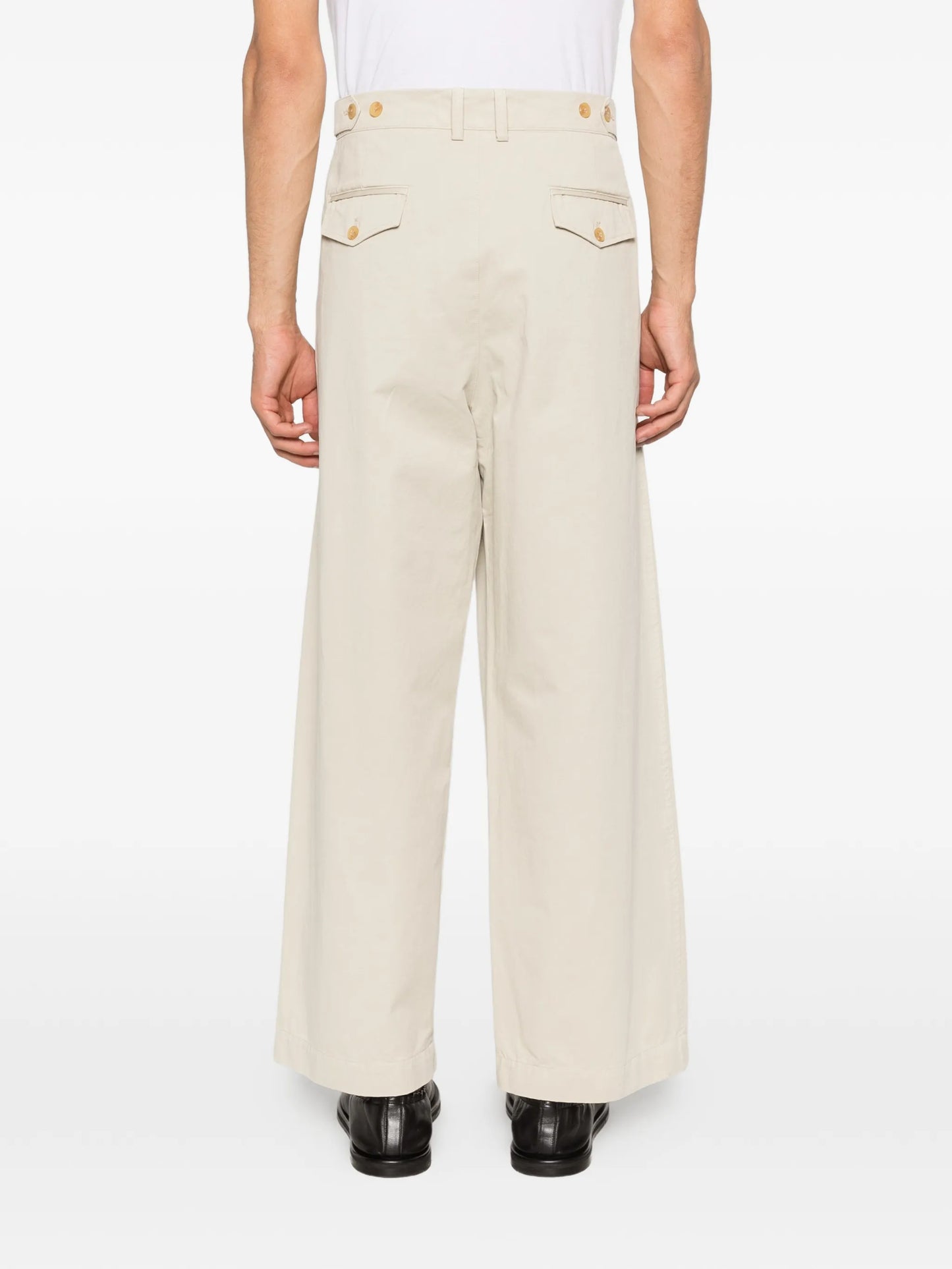straight leg trousers
