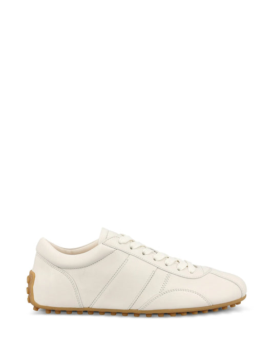laces leather trainers