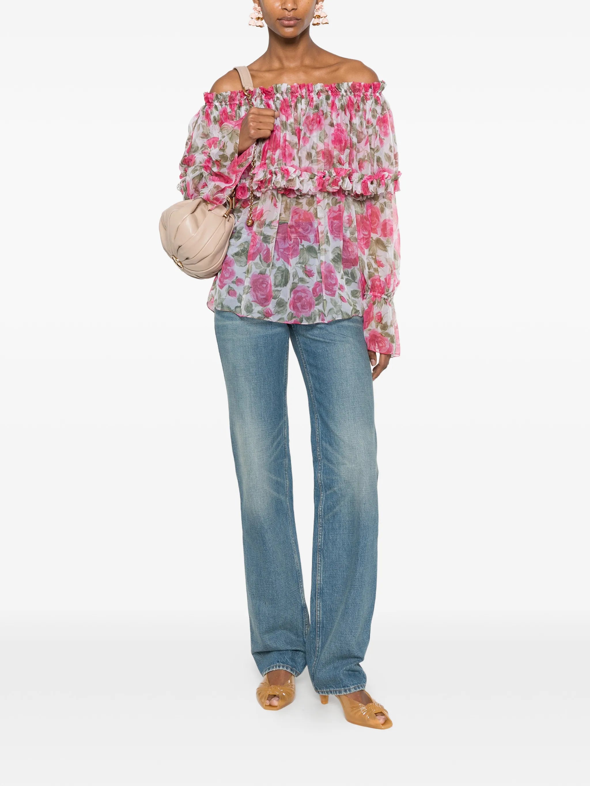 floral-print ruffled blouse