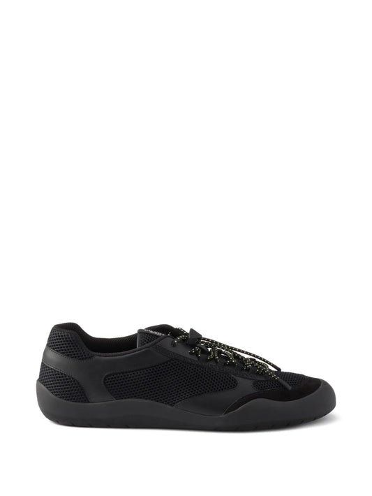 Speedrock logo sneakers