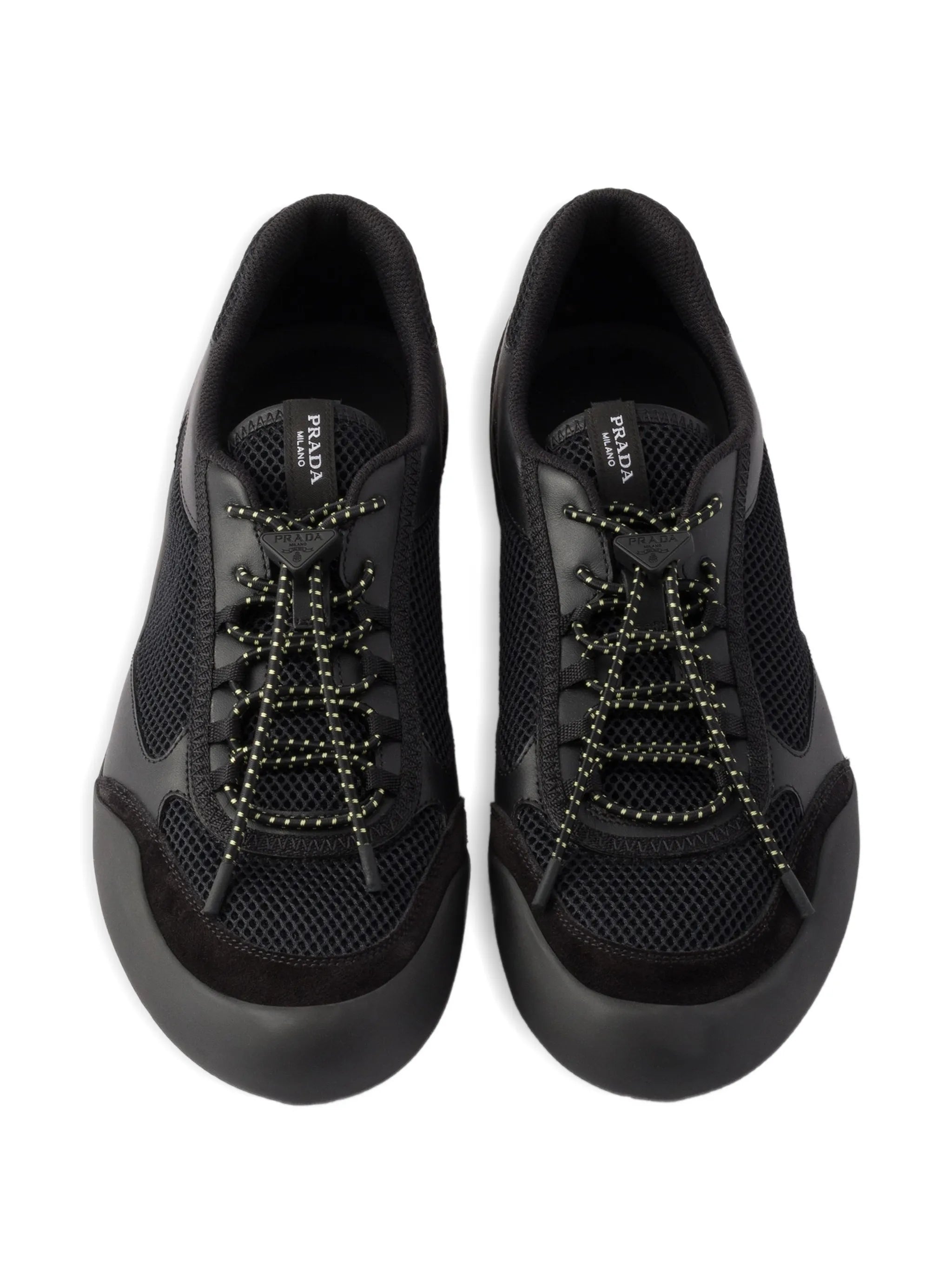 Speedrock logo sneakers