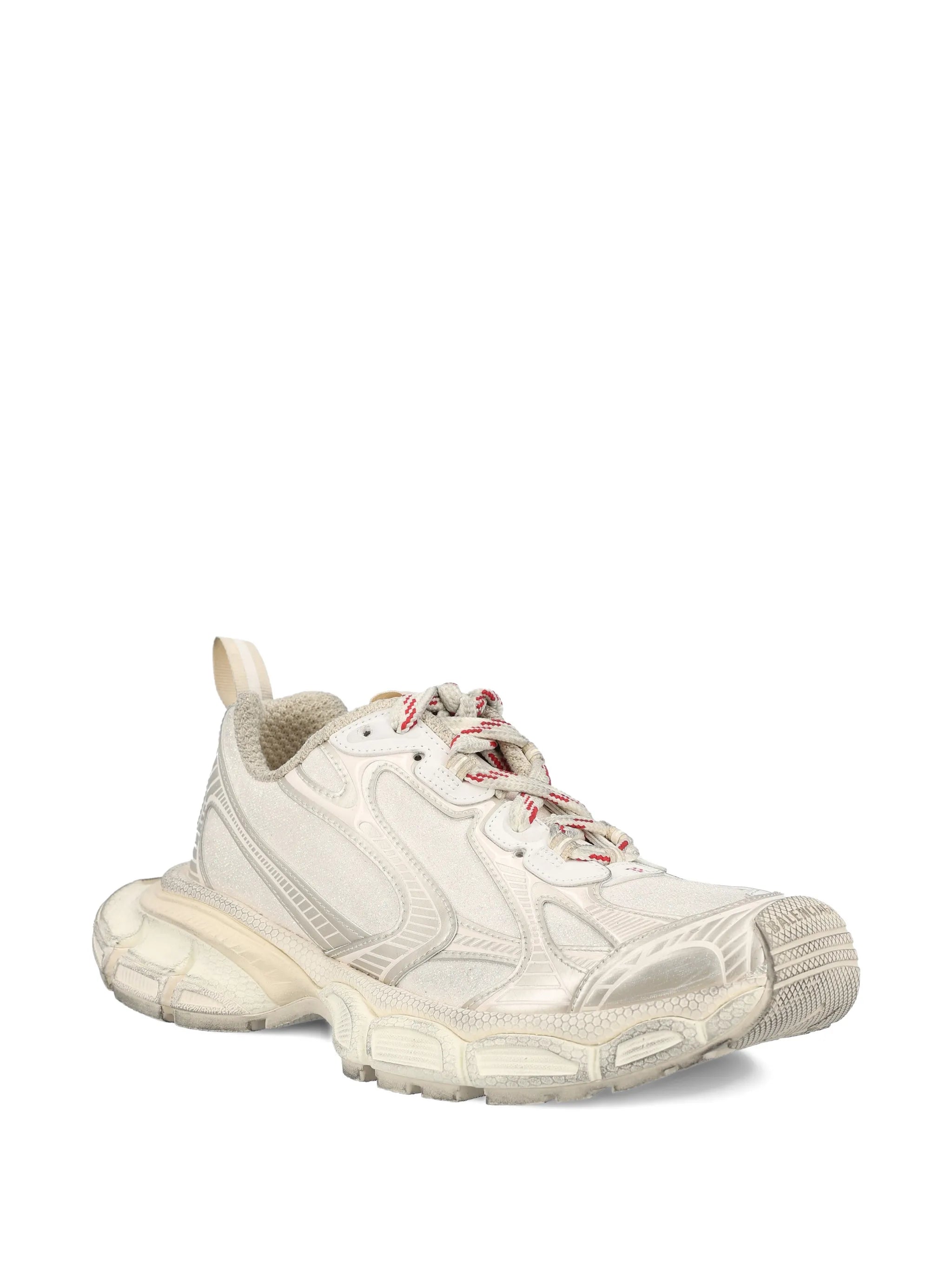 3XL sneakers