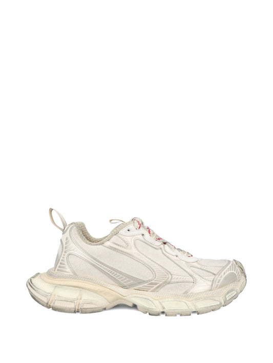 3XL sneakers
