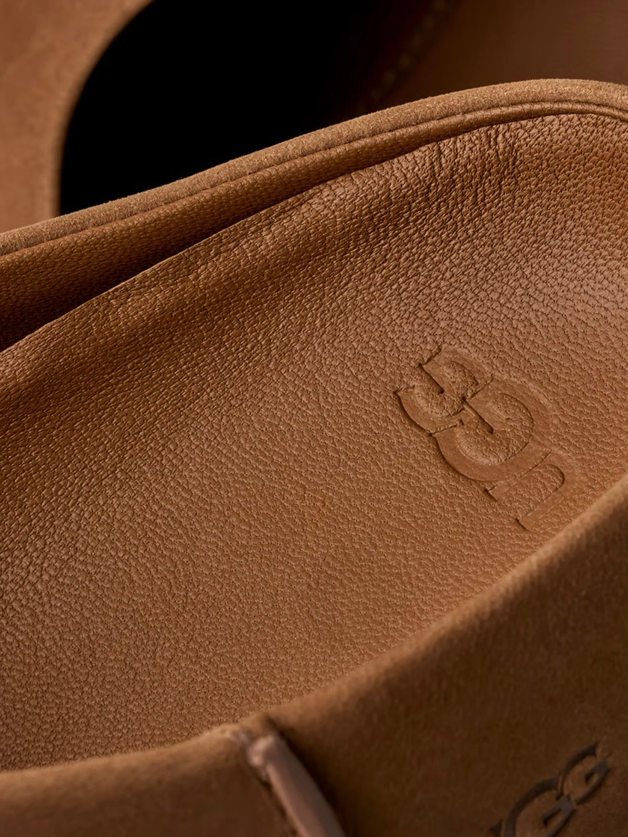 Otzo clogs leather slides