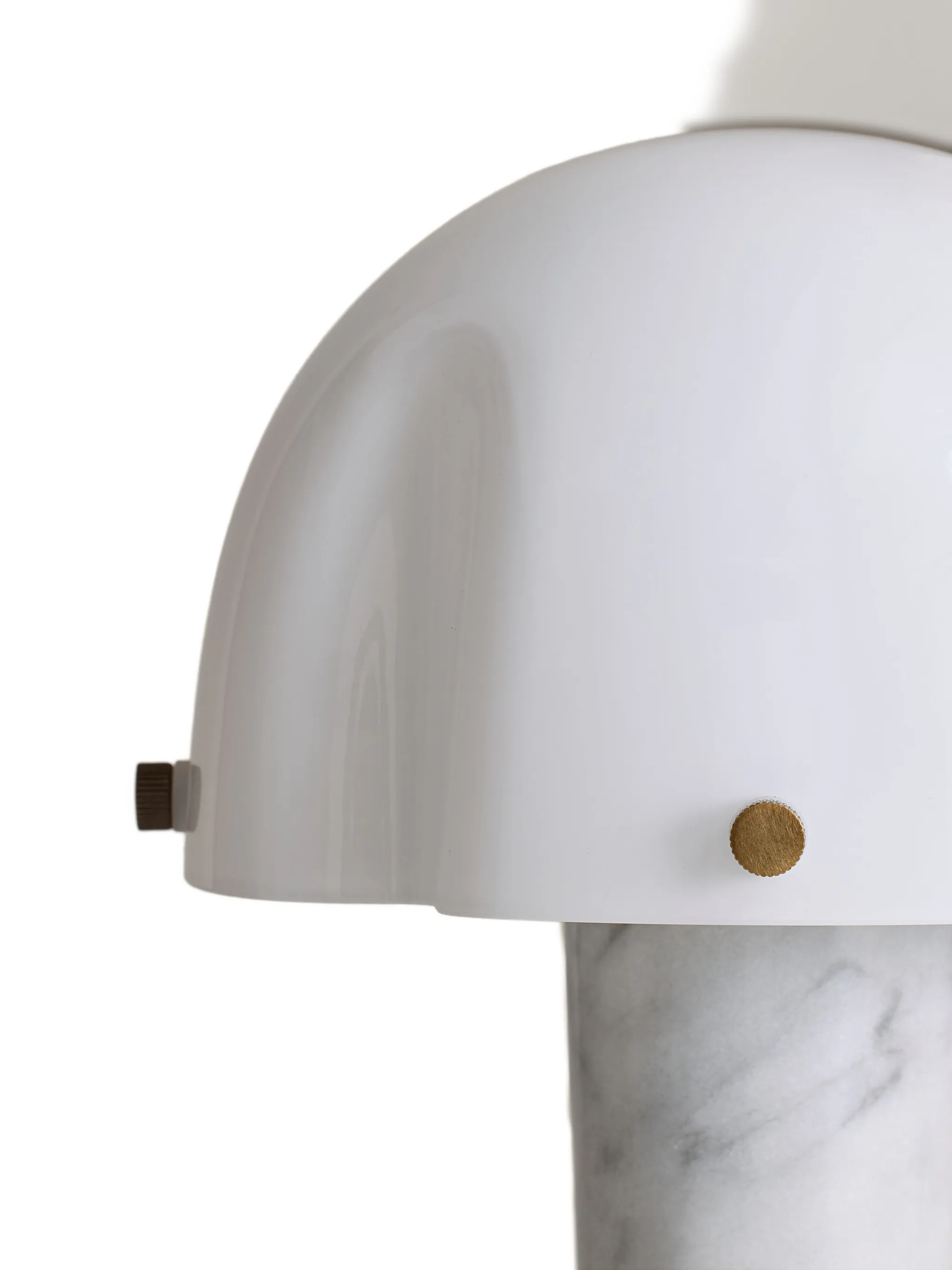 Rio marble portable lamp