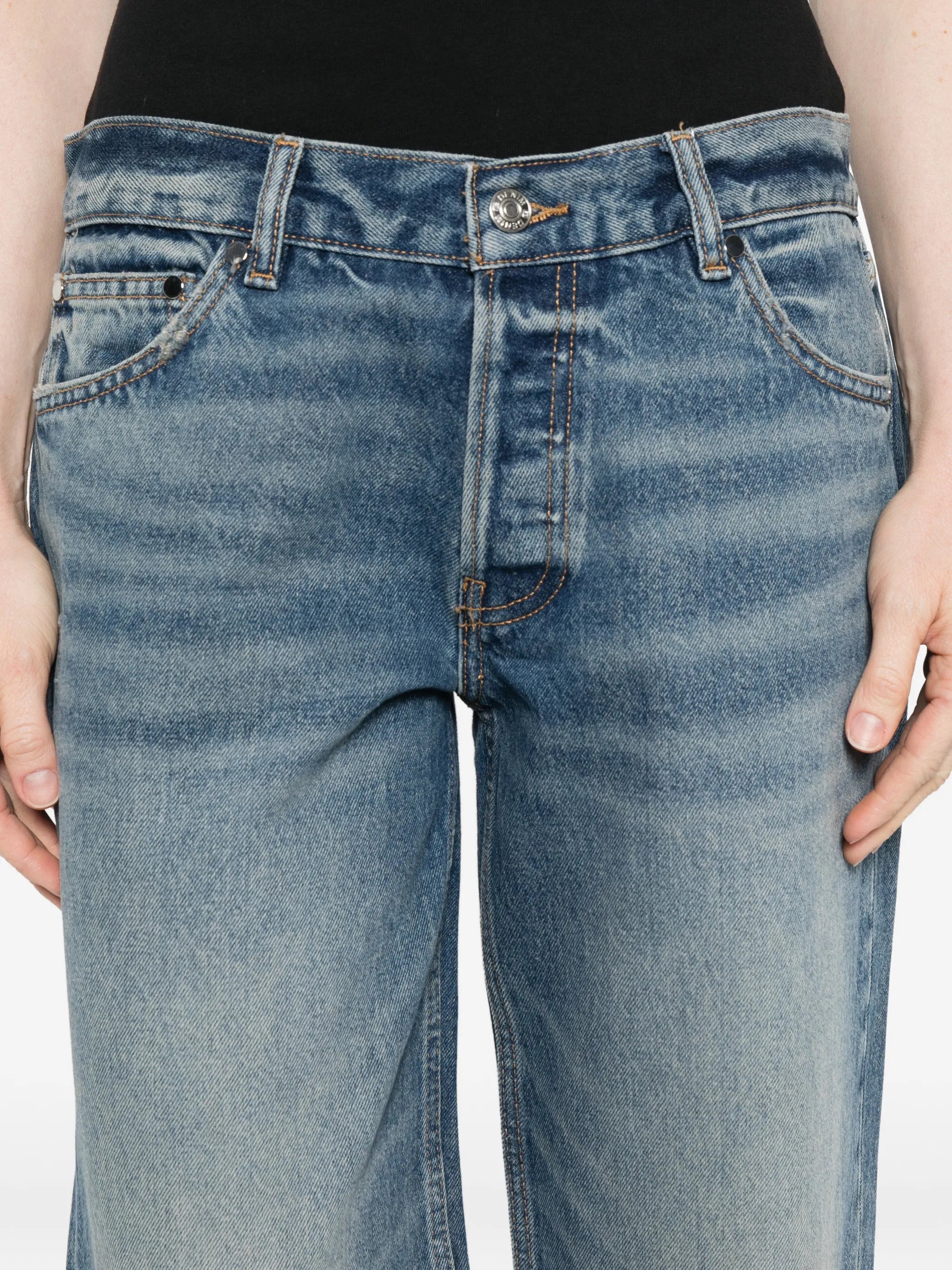 Low Rise Baggy Tommy
