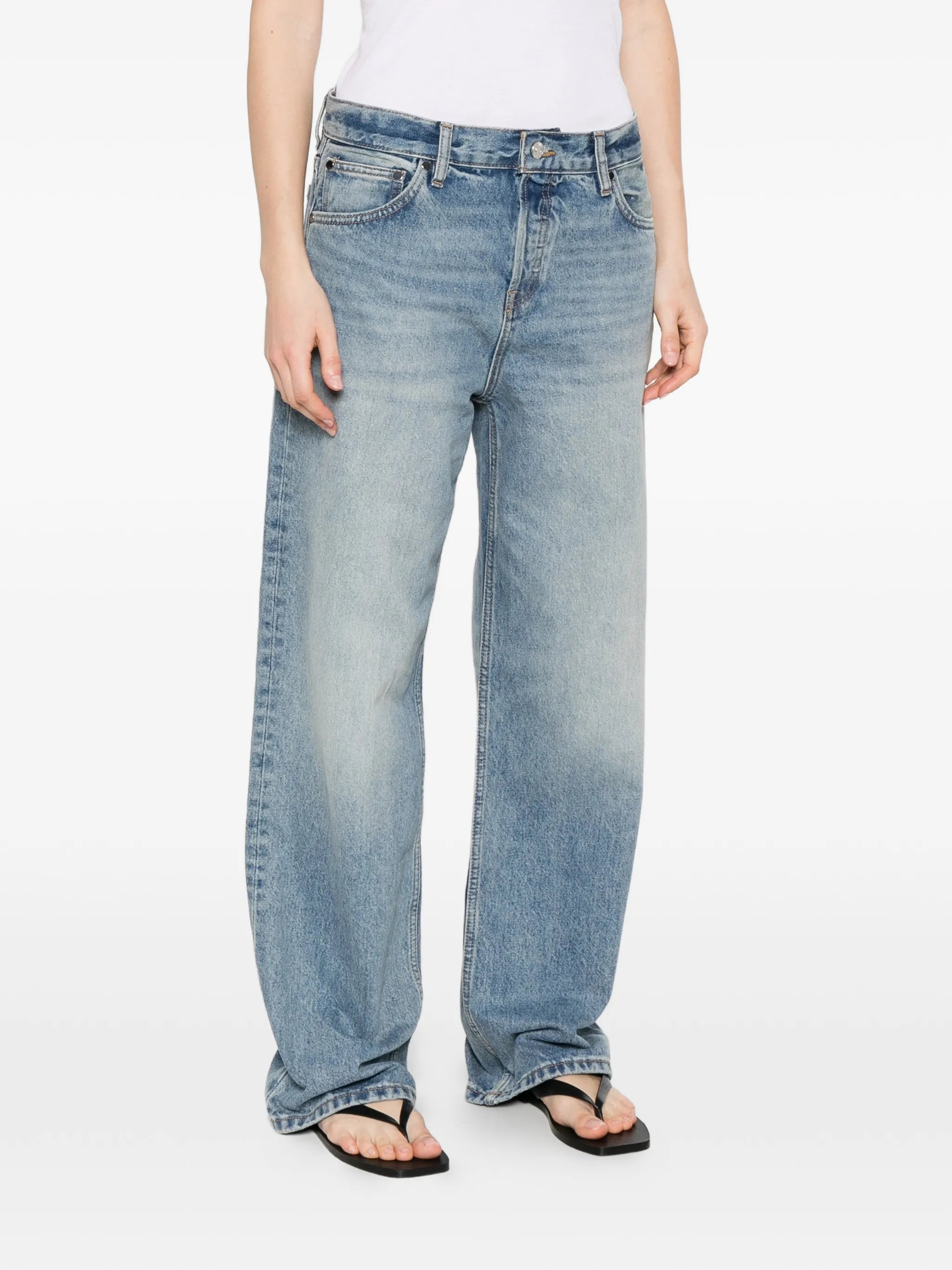 mid rise baggy jeans