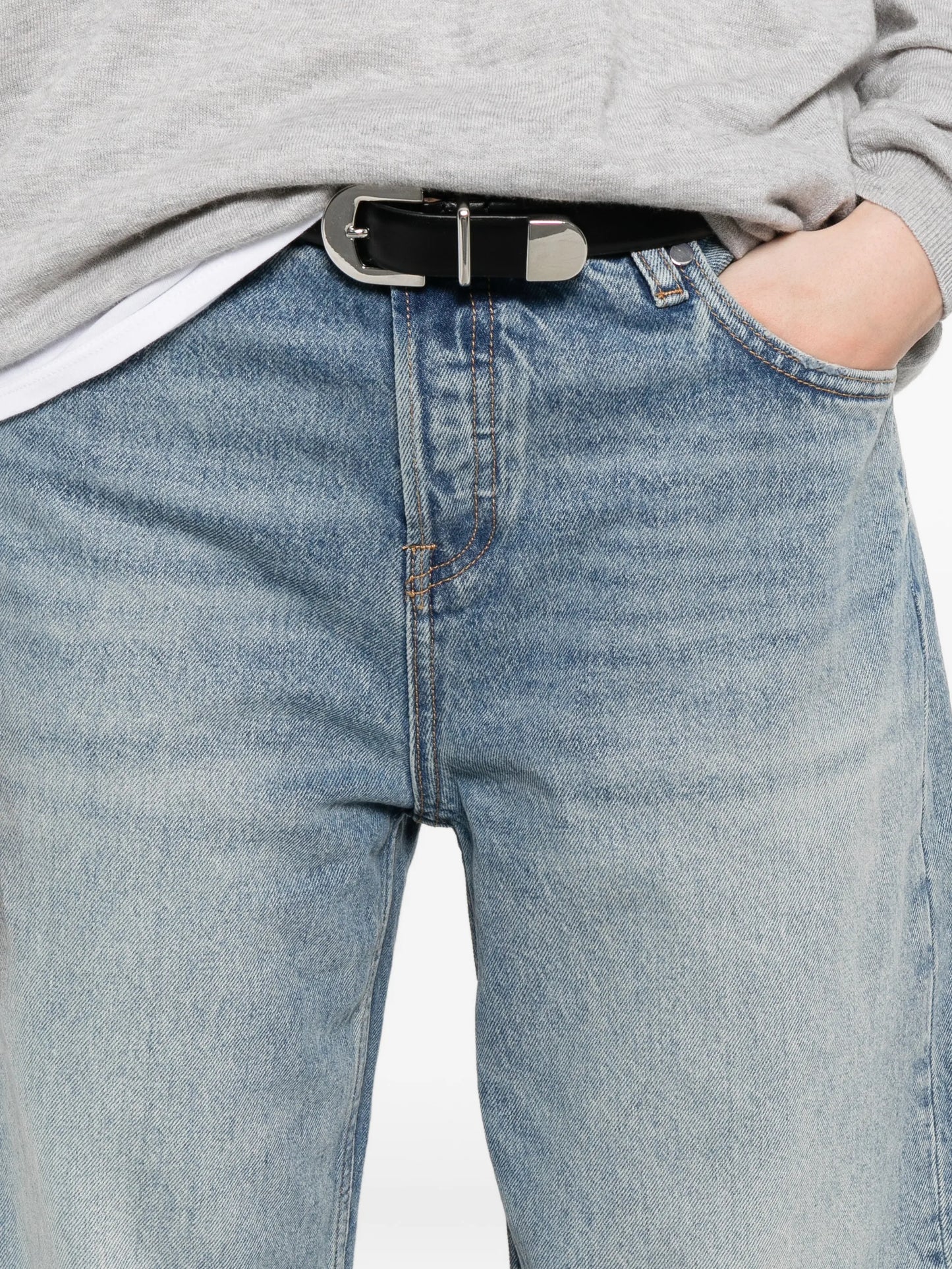 mid rise baggy jeans