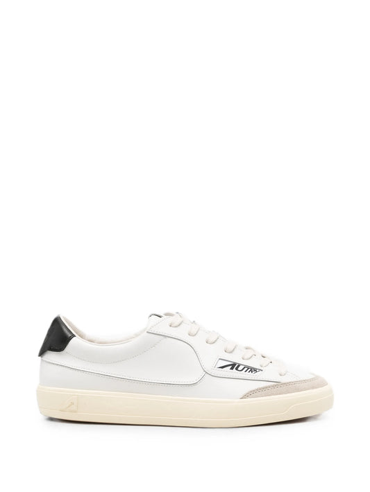 Windscape panelled leather sneakers