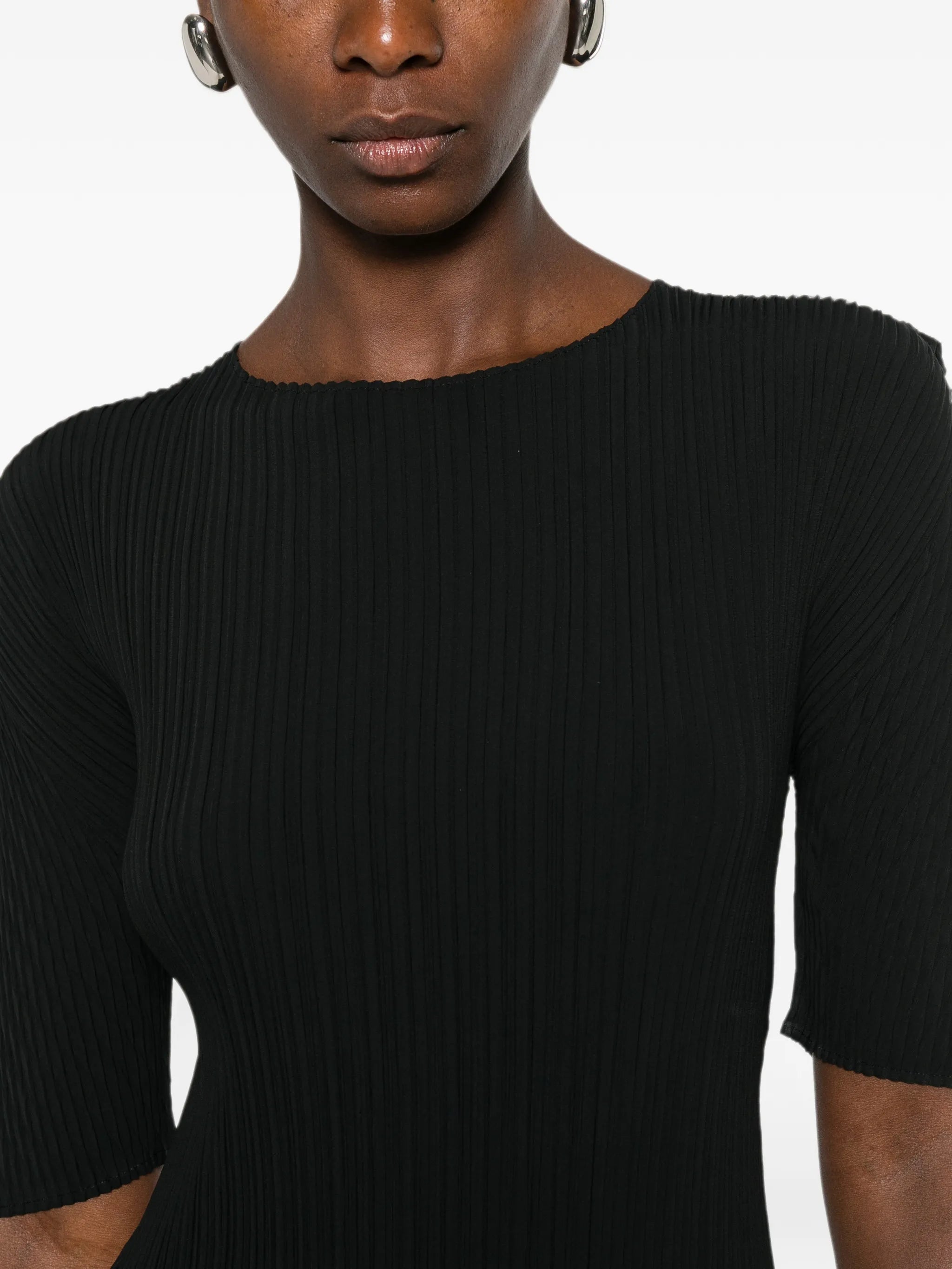 box-shoulder pleats midi dress
