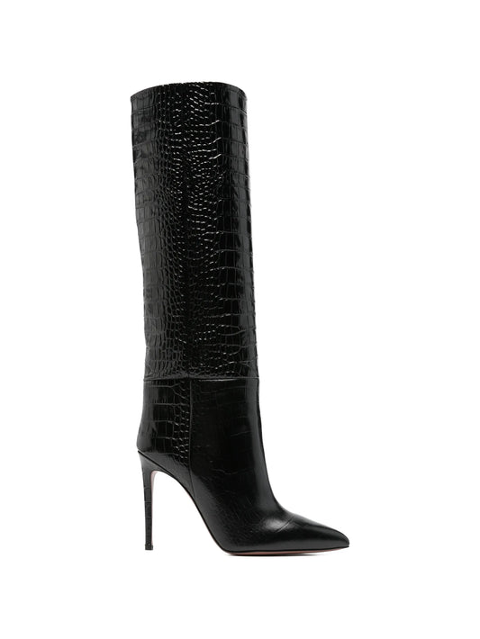 pointed-toe boots