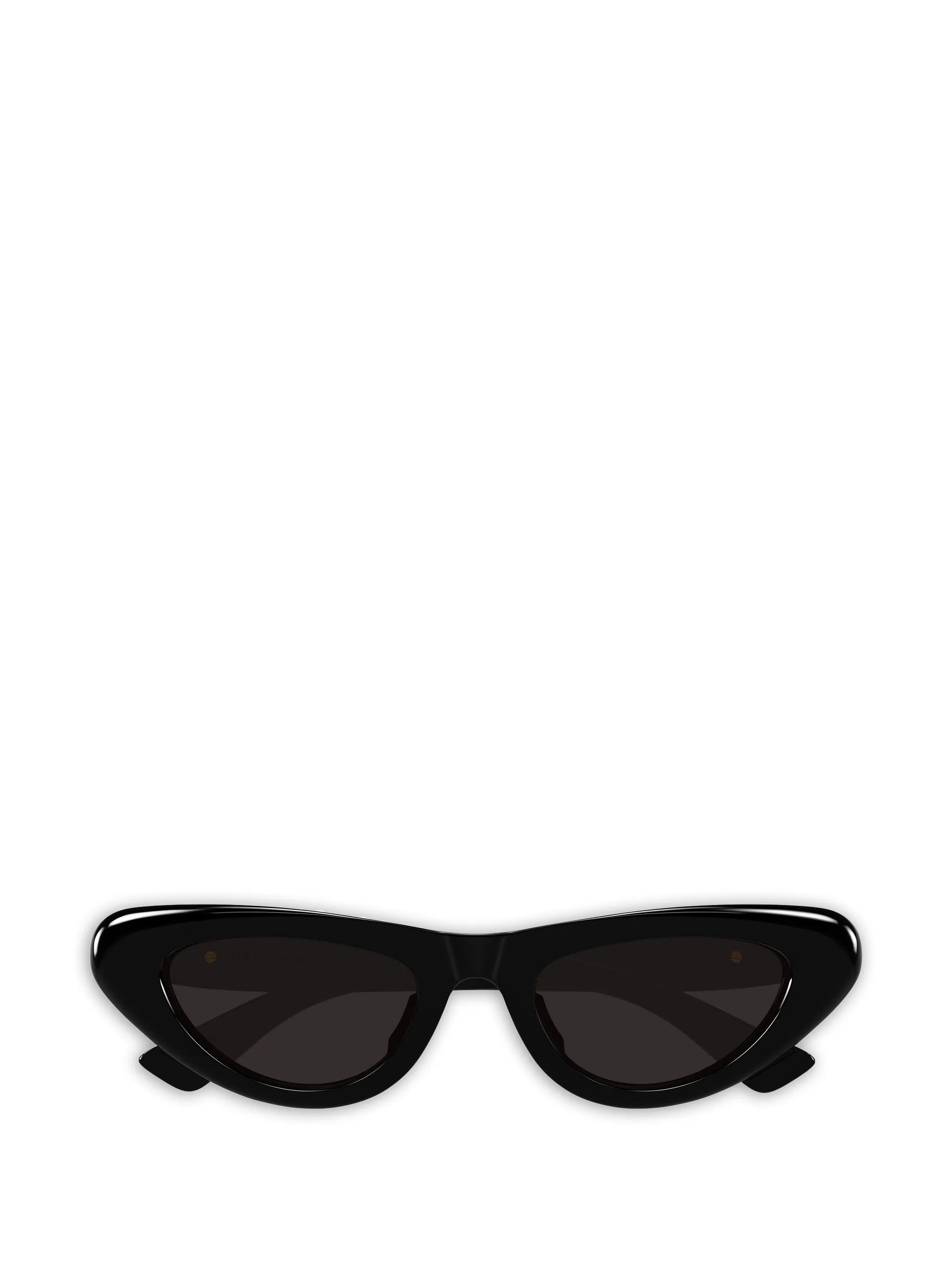 cat-eye sunglasses