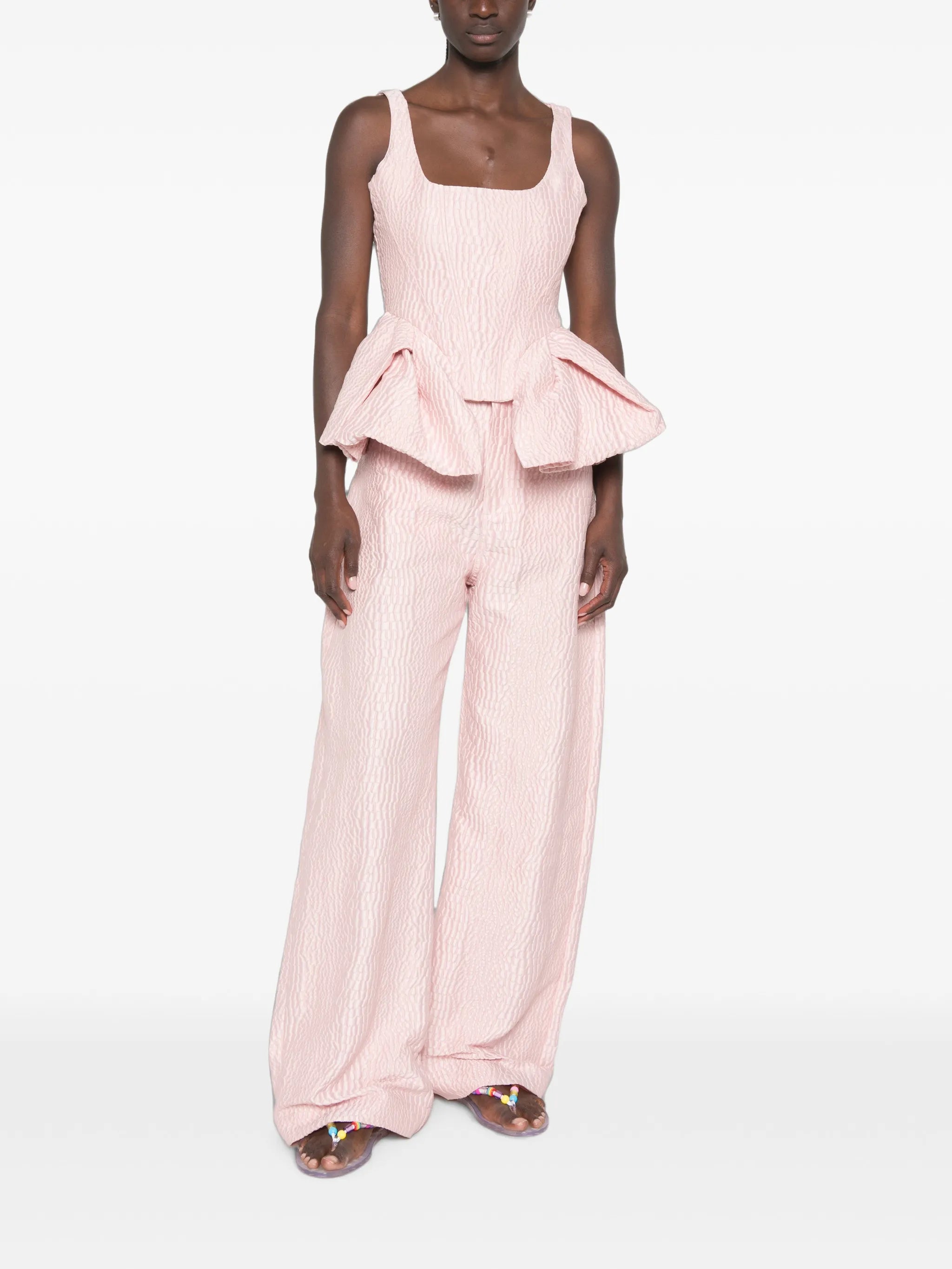pink trousers