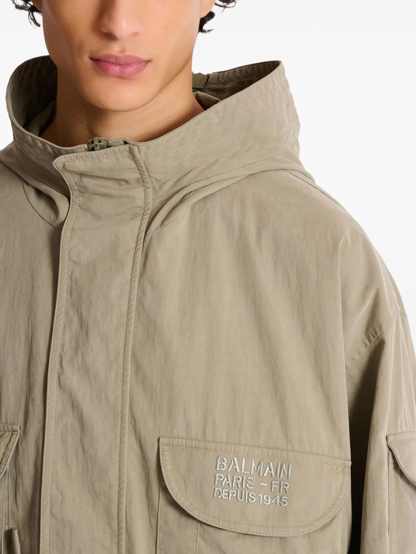 multi-pocket hooded jacket