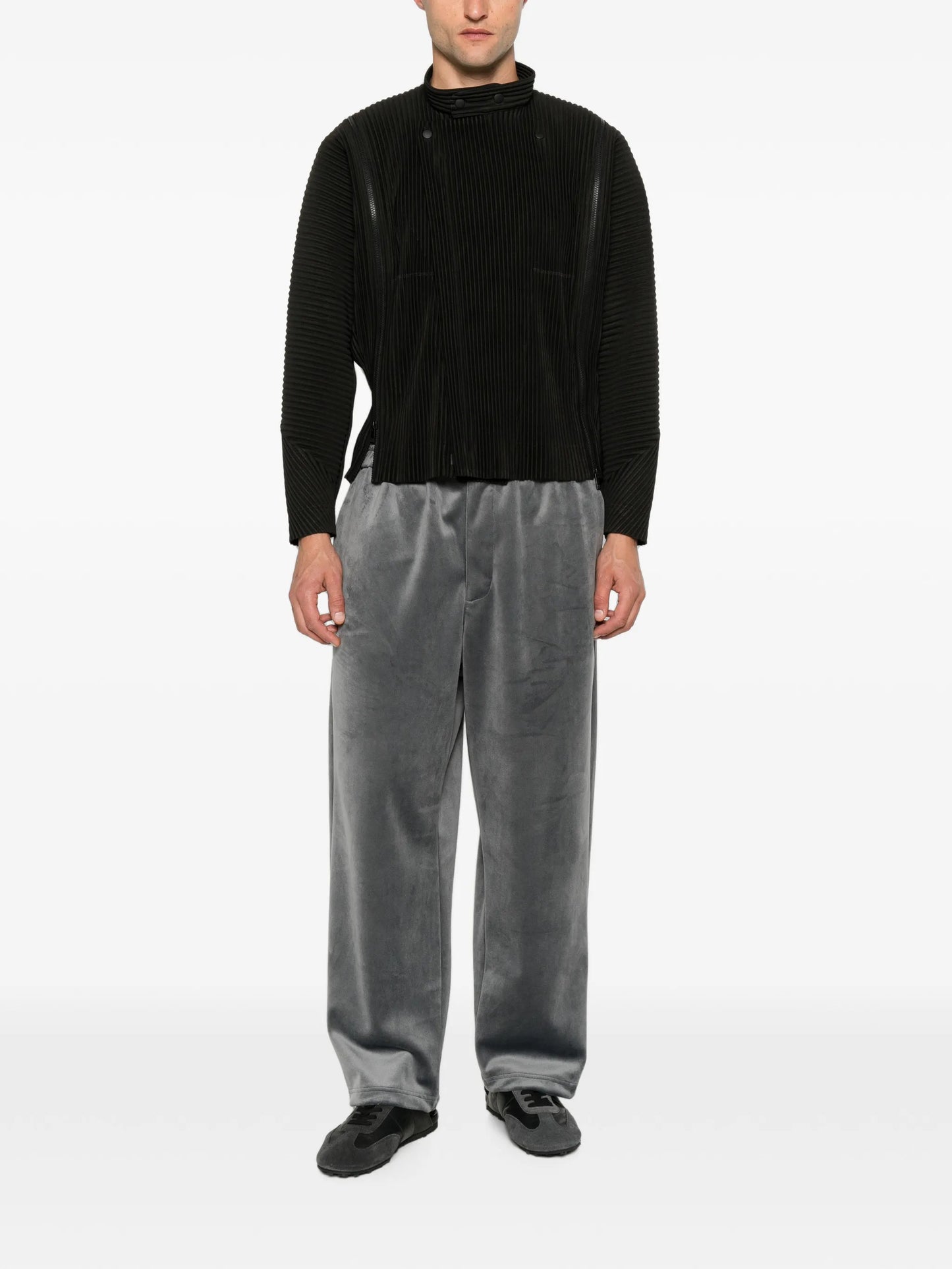 zip-detail pleated jacket