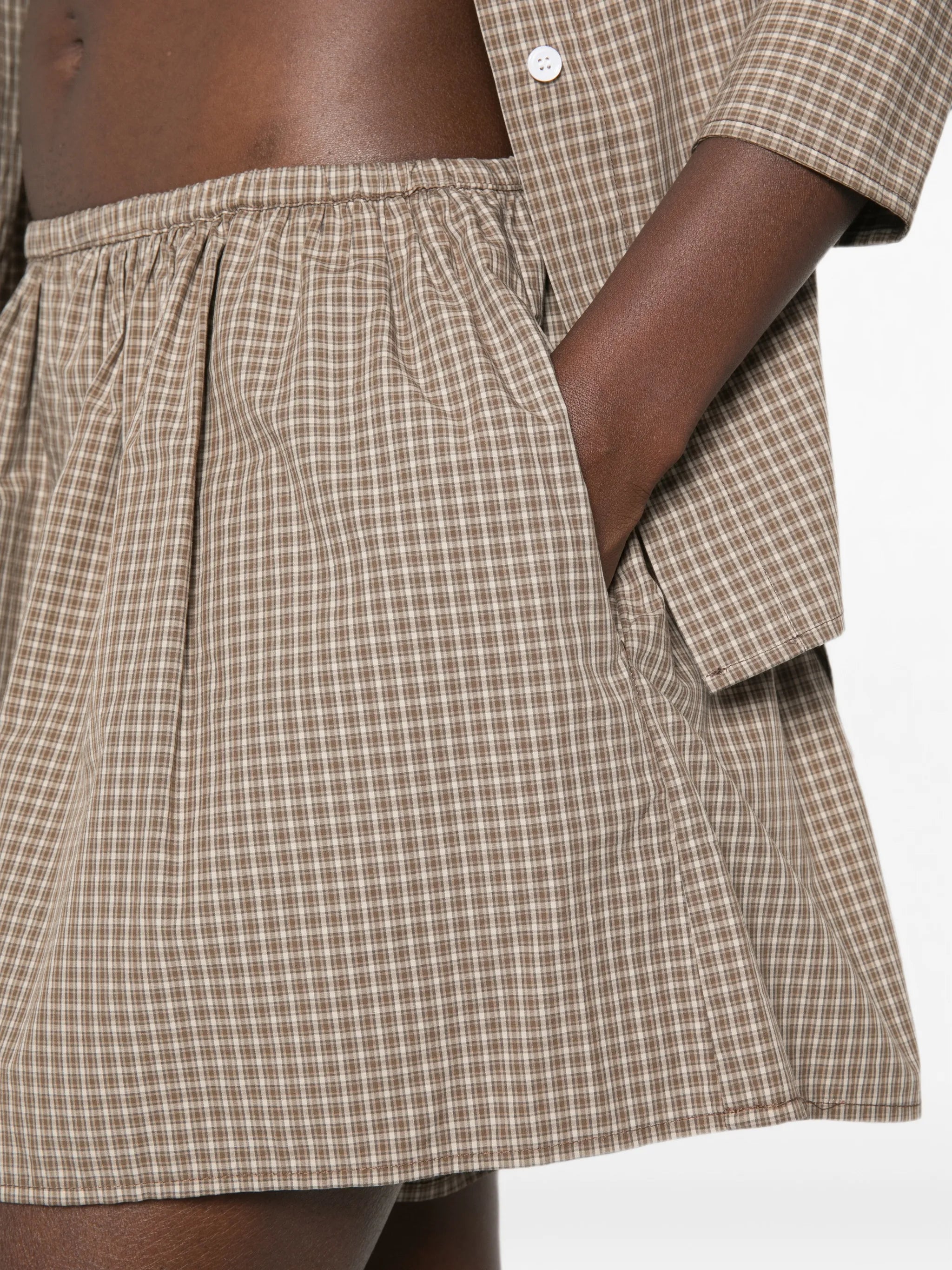 plaid-pattern shorts