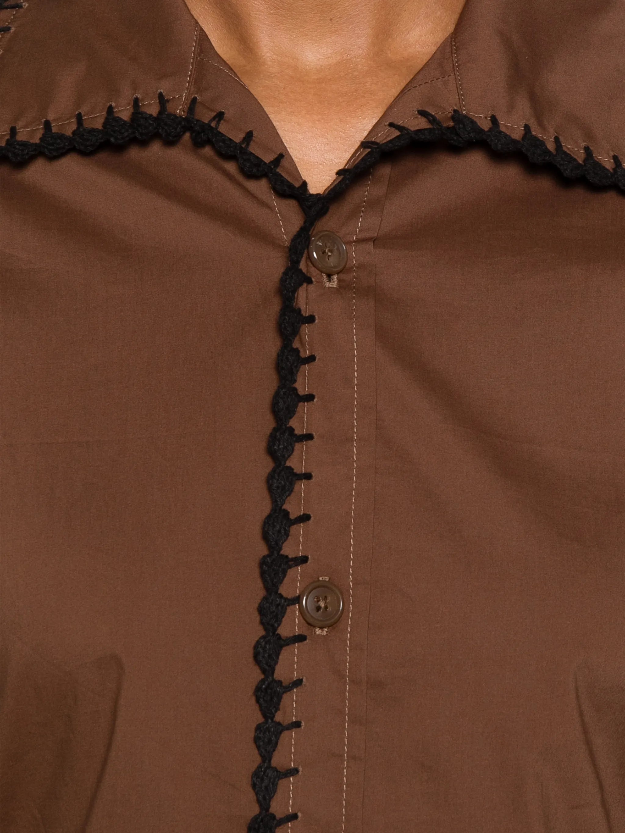 crochet-trim shirt