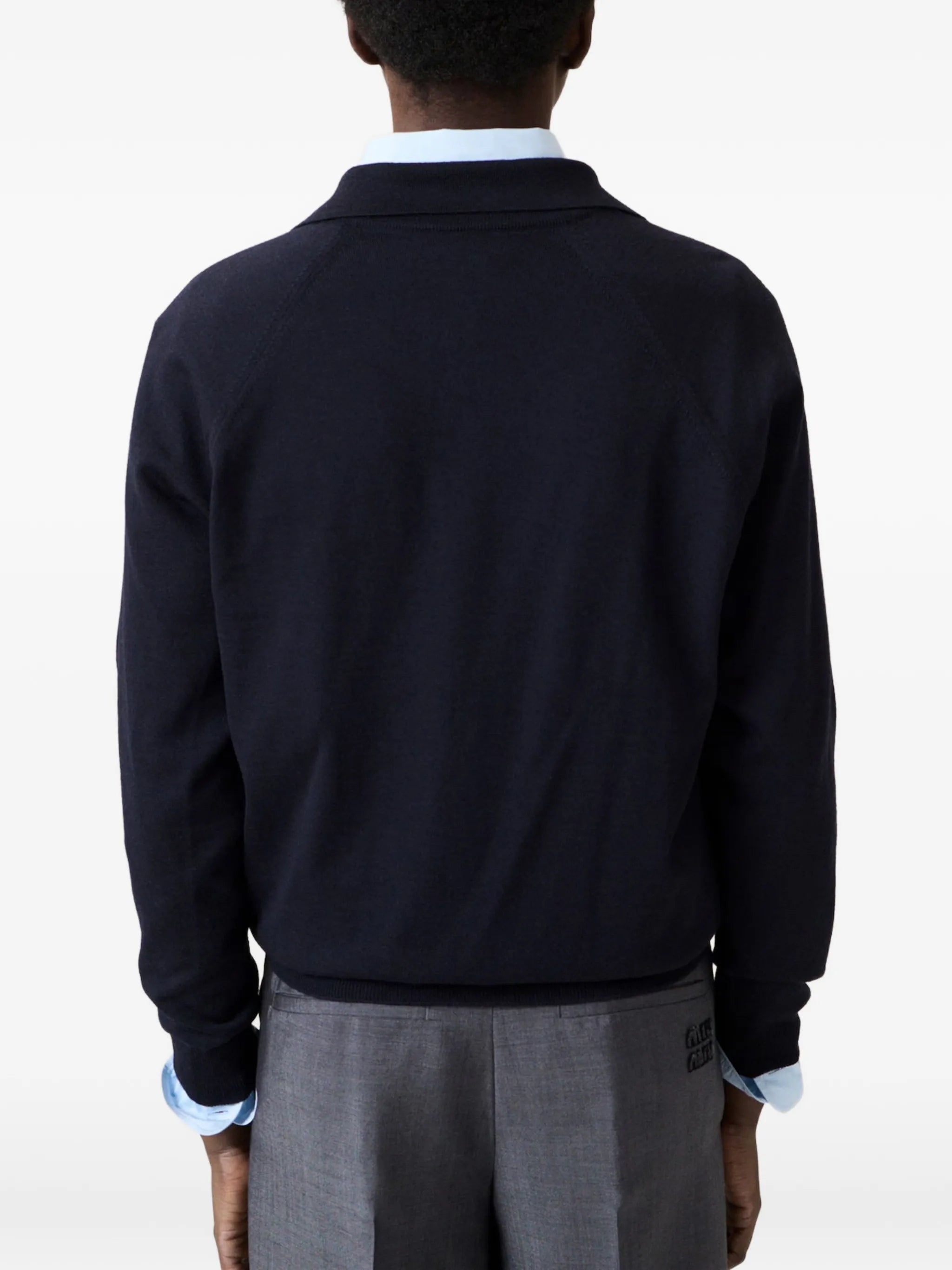 knit collar sweater