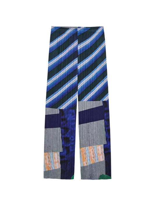 striped-pattern trousers