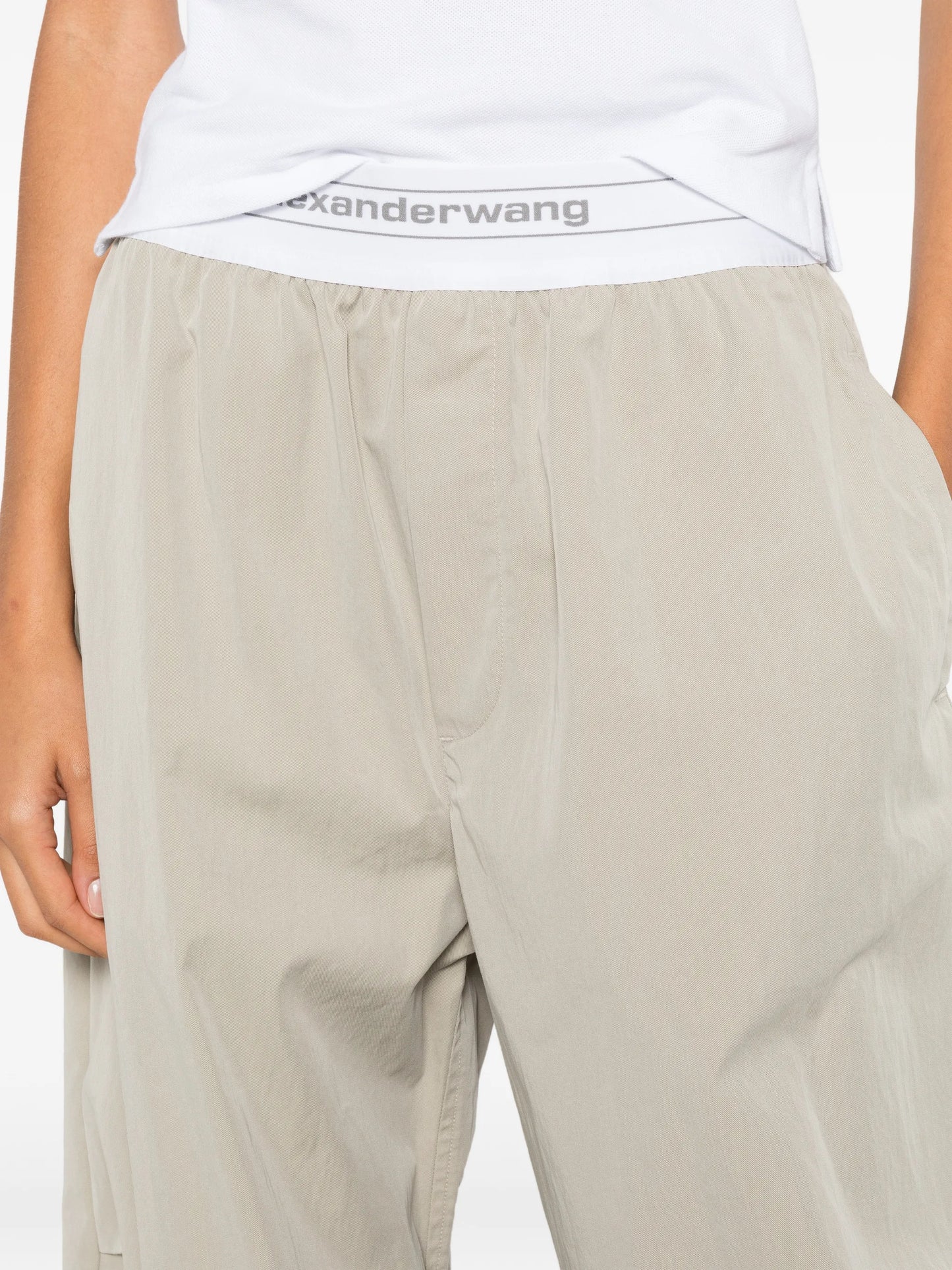 logo-elastic pleated-knee trousers