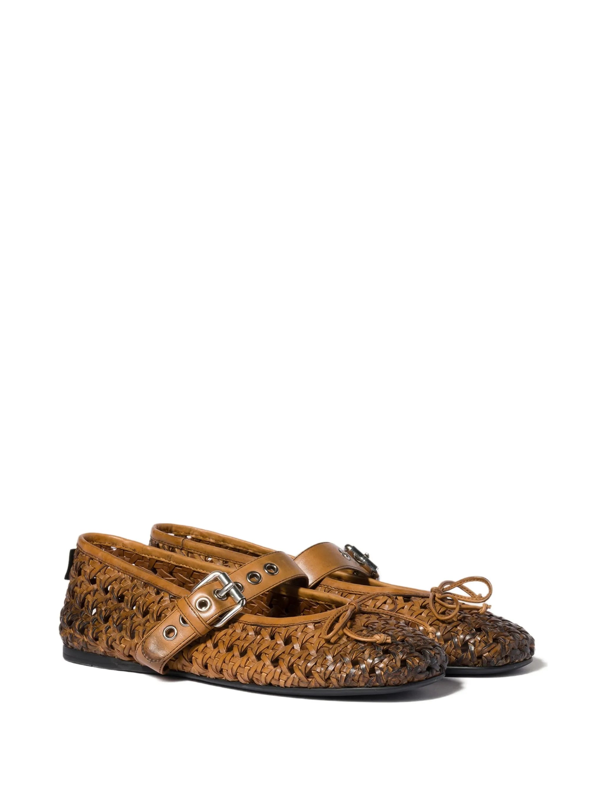 Woven leather ballerinas with strap and buckle