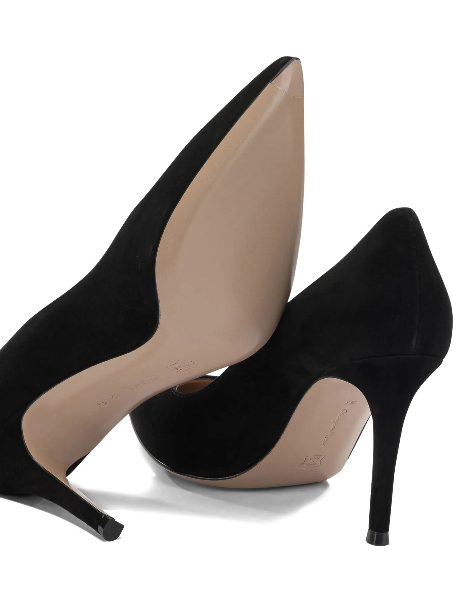 suede pumps
