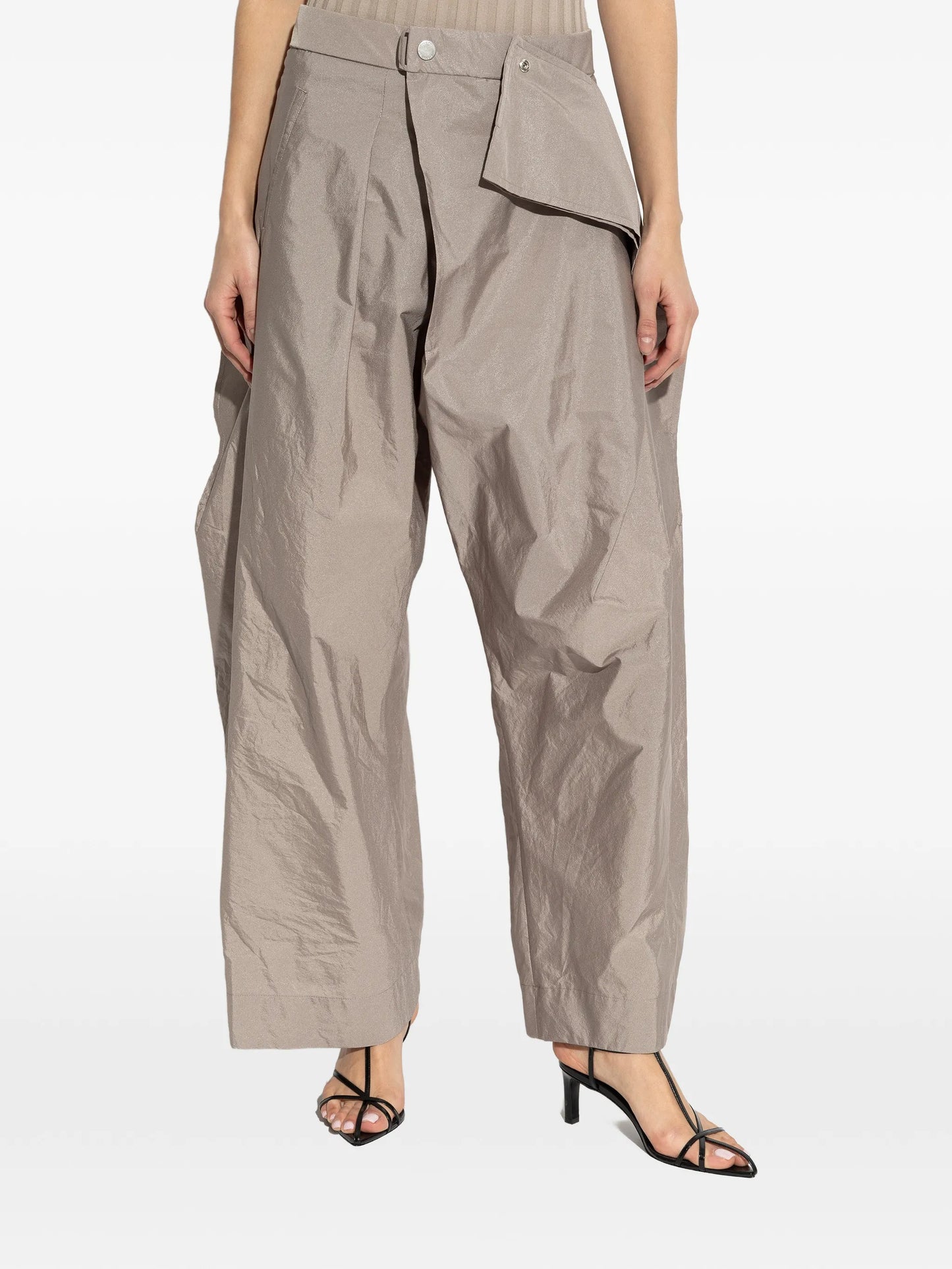 folded-detail trousers