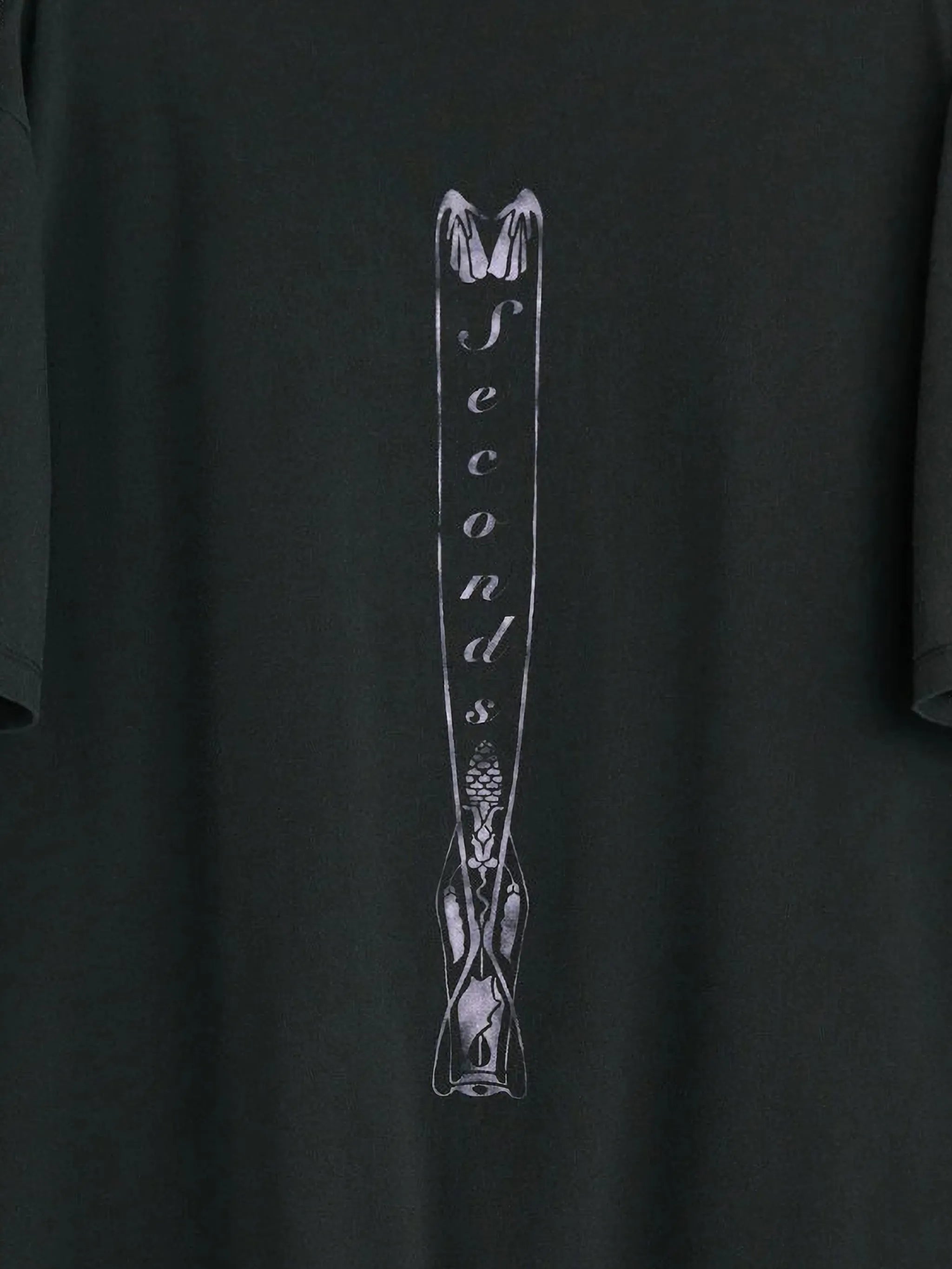 graphic T-shirt
