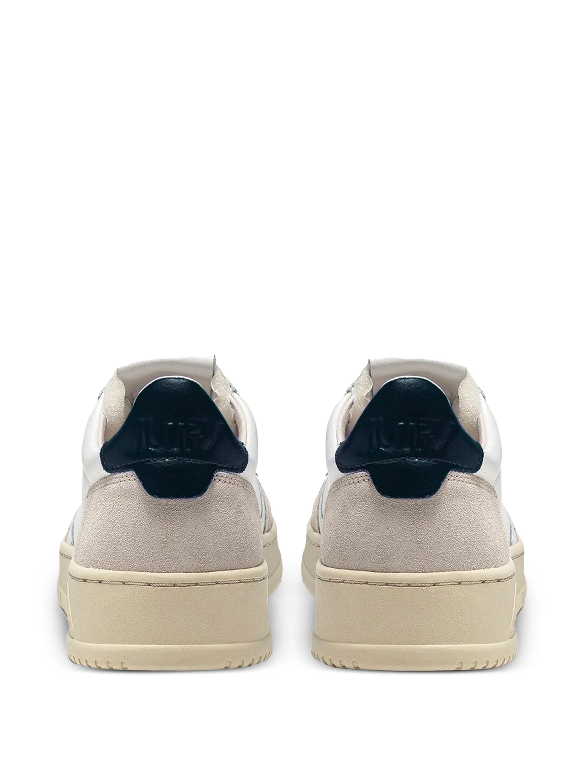 Medalist panelled low top sneakers